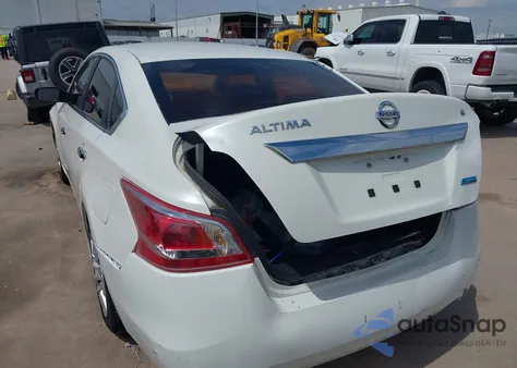 2013 Nissan Altima 2.5 S из США, поврежденный, VIN 1N4AL3AP4DC218493